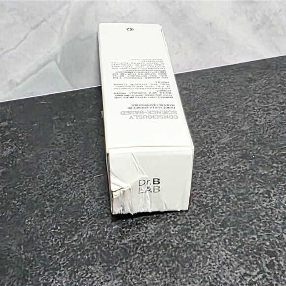 Dr Brandt New Lash & Brow Serum full size 5 ml - Picture 7 of 9